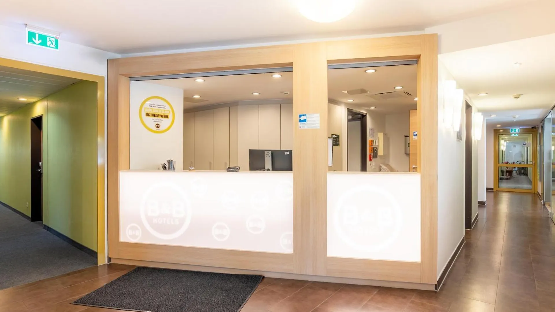 B&B Hotel Stuttgart-City Στουτγκάρδη