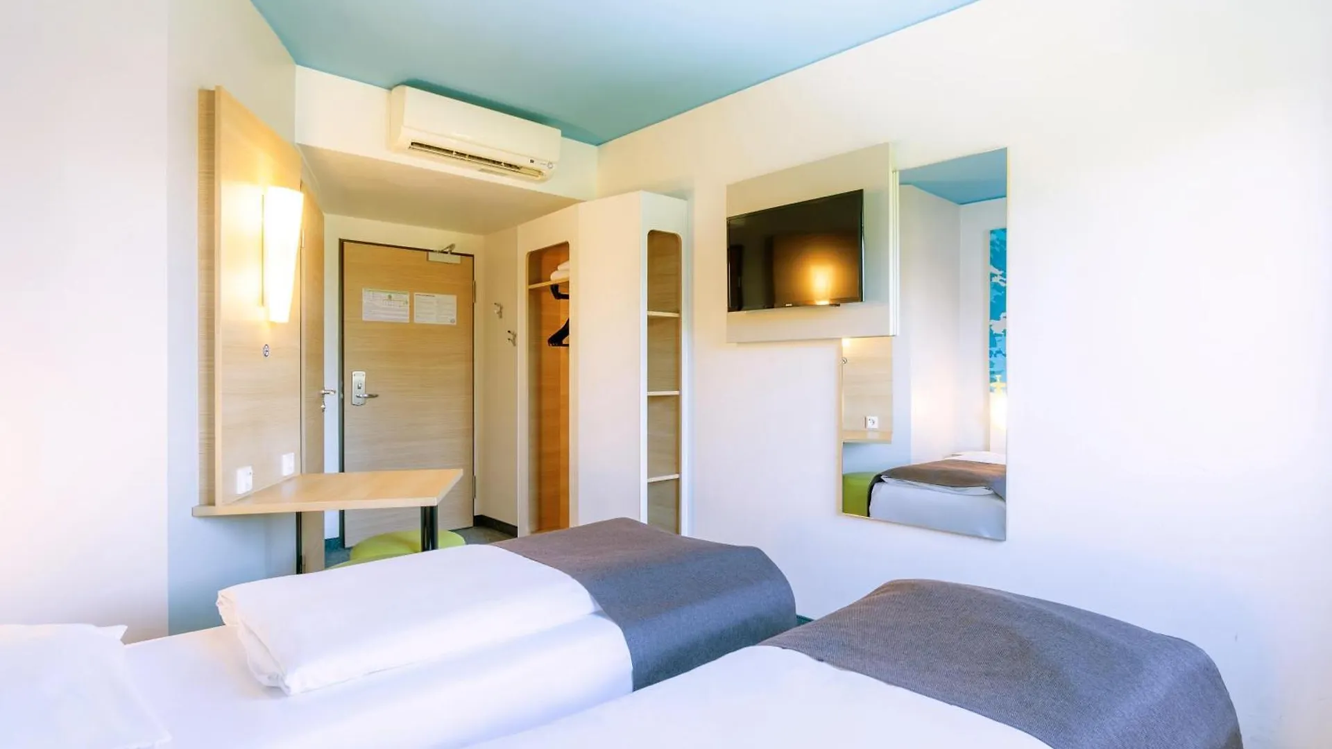 B&B Hotel Stuttgart-City 3*, Στουτγκάρδη